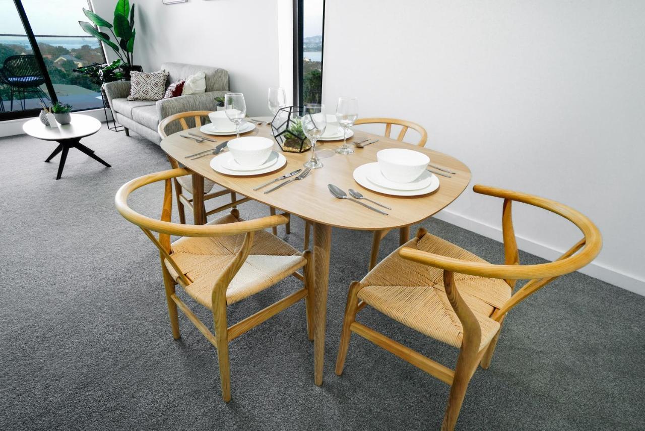 Chelseabay Modern Apartments โอ๊คแลนด์ ภายนอก รูปภาพ
