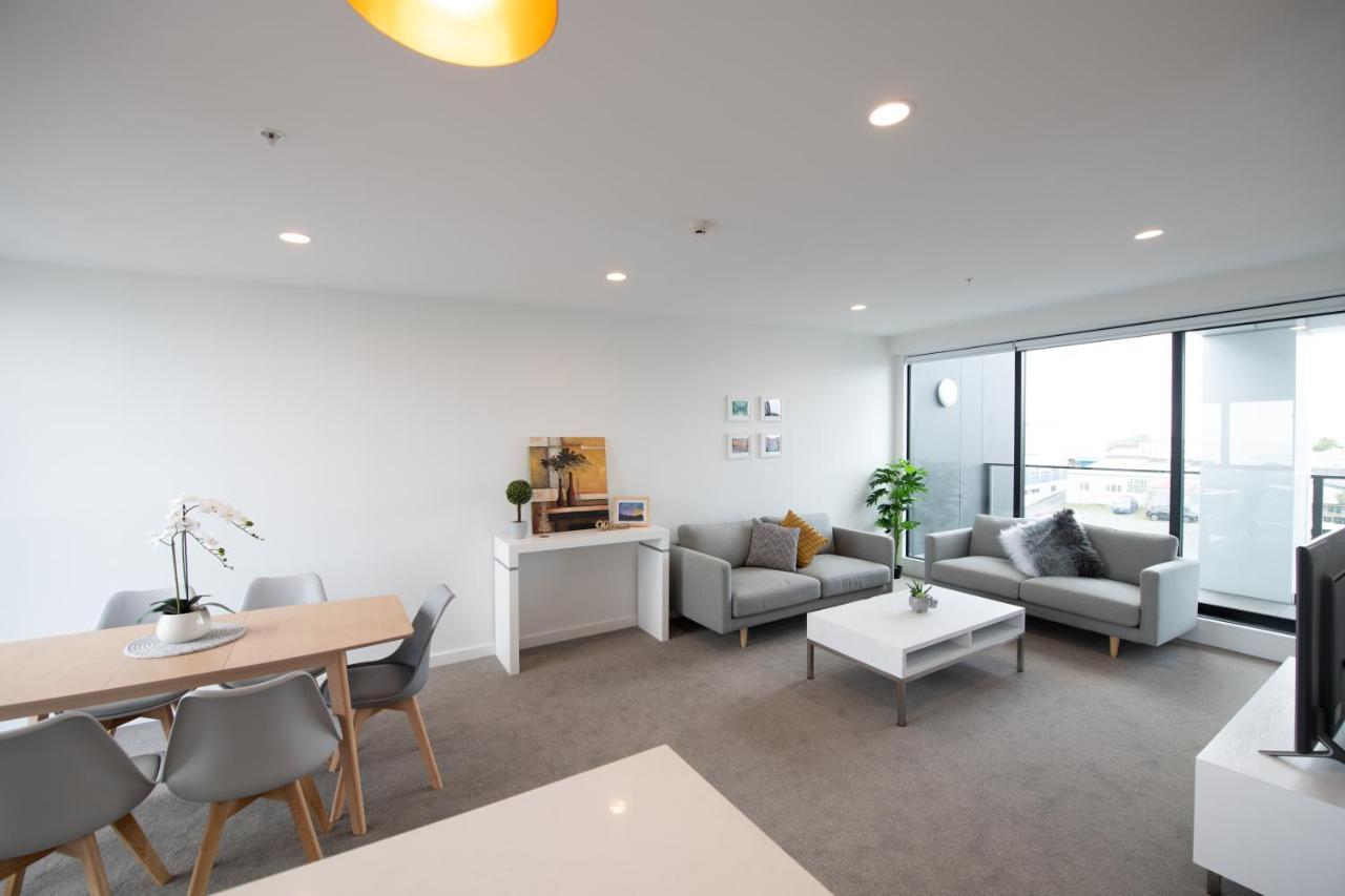 Chelseabay Modern Apartments โอ๊คแลนด์ ภายนอก รูปภาพ